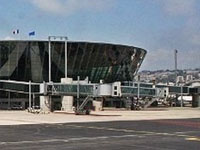 Прокат хэтчбек  в аэропорту Ниццы во Франции